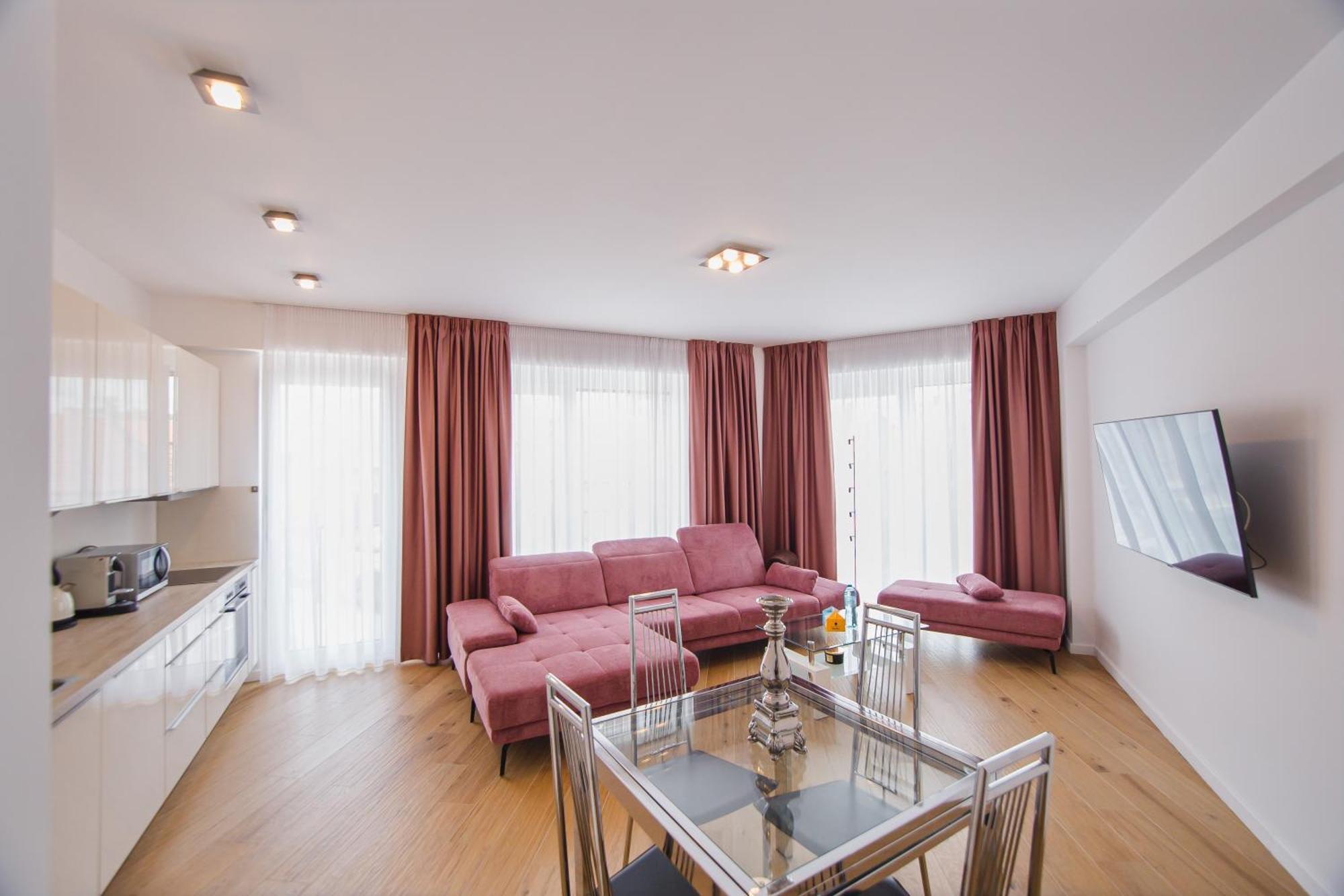 Pink Sahara Near Center Appartement Oradea